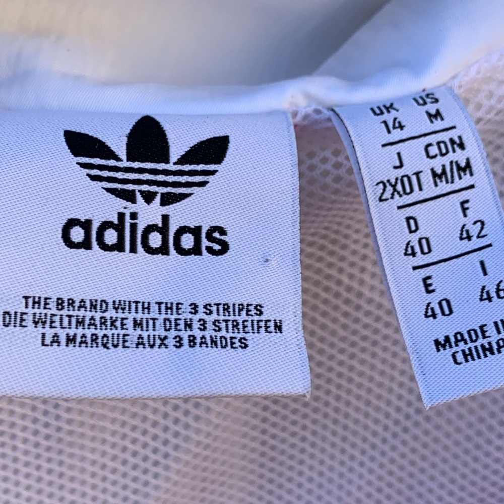 Adidas Medium Light Zip Jacket!! - image 3